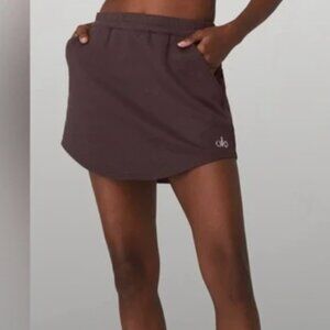 Like new brown Alo fleece skort M